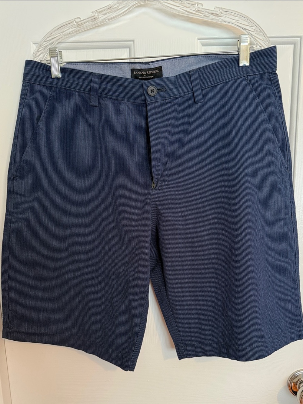 Banana Republic Men’s Navy Blue Flat-Front Shorts